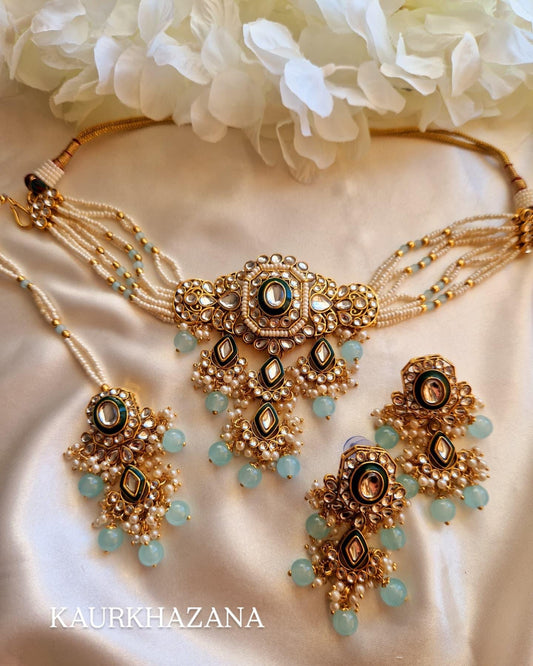 Saphira Royal choker set